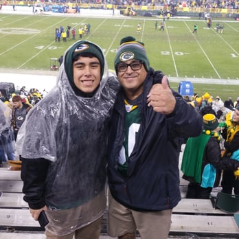 Lambeau Field - Couldn't be happier - Stadiums & Arenas Near Me - Green Bay, Wisconsin Lambeau Field - Couldn't be happier - Stadiums & Arenas Near Me - Green Bay, Wisconsin