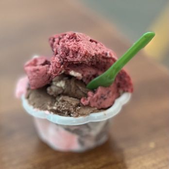 Madame Gigi - Gelato - Desserts Near Me - Quebec City, Quebec Madame Gigi - Gelato - Desserts Near Me - Quebec City, Quebec