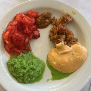 Himalayan Fusion - Onion Chutney and mint as well as the wonderful khatsa!! - Indian Near Me - Harrisburg, Pennsylvania
