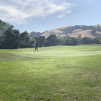Paradise Valley Golf Course - Golf Near Me - Fairfield, California Paradise Valley Golf Course - Golf Near Me - Fairfield, California