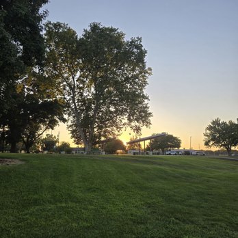 Esparto Community Park - Nice sunset - Parks Near Me - Esparto, California Esparto Community Park - Nice sunset - Parks Near Me - Esparto, California