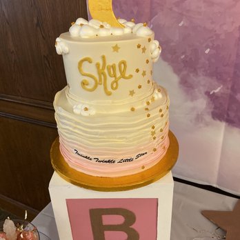 Claudia's Cakes - Cupcakes Near Me - Hurst, Texas