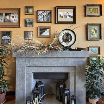 Pangloss Cellars - Fireplace gallery wall - Wine Tasting Room Near Me - Sonoma, California Pangloss Cellars - Fireplace gallery wall - Wine Tasting Room Near Me - Sonoma, California