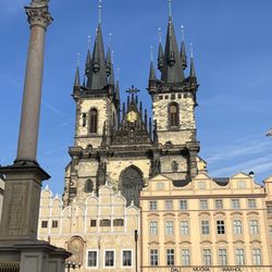 100 Spires City Tours