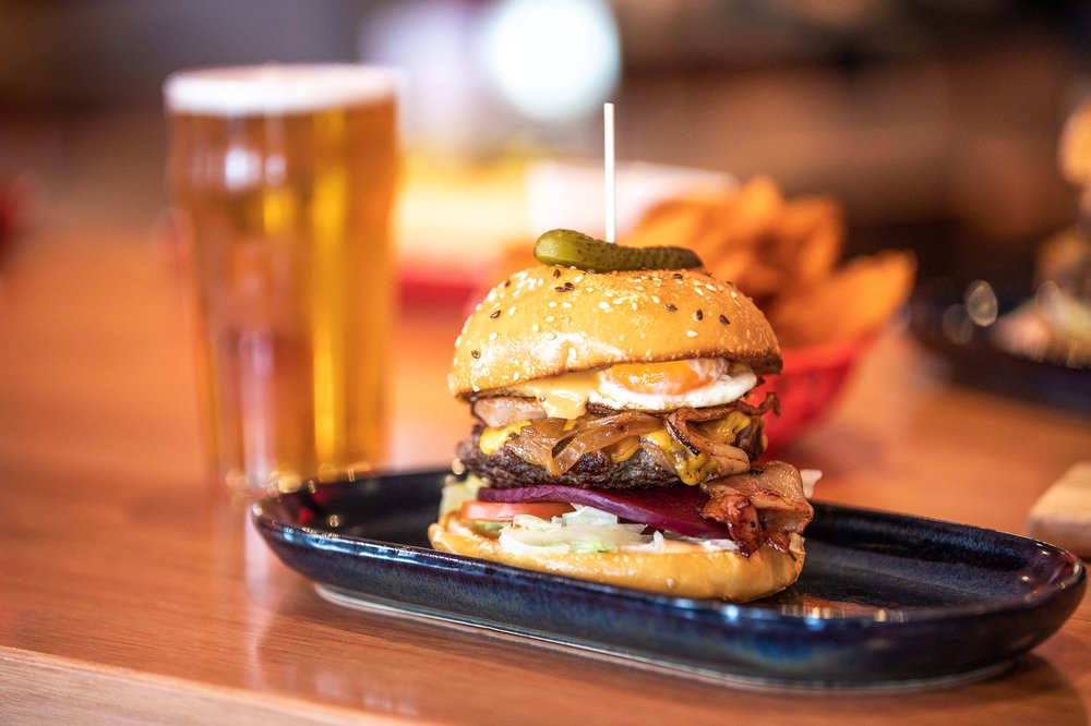 DONCASTER HOTEL Updated May 2024 855 Doncaster Road, Doncaster Victoria, Australia Pubs