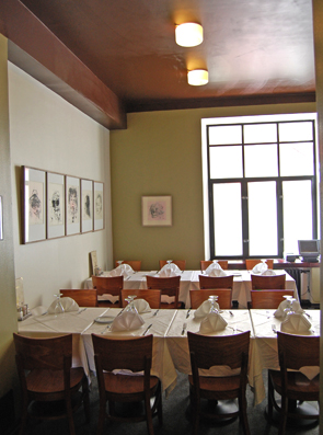 Restaurant Sea Horse by null