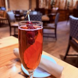 Tailwater Lodge Restaurant - Cranberry mimosa