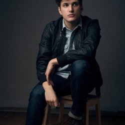 The Listener School of Music - Alex Boniello, Teaching:  guitar/voice  : http://www.listenerschool.com/teachers/