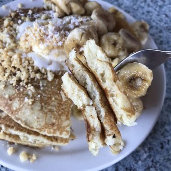 Kihei Caffe - Banana Macadamia Pancakes - Hawaiian Near Me - Kihei, Hawaii