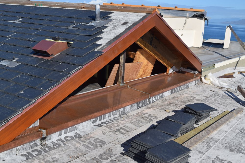 Slide of Des Tobin Custom Sheet Metal