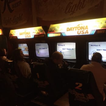 Barcade - 4 player daytona racer - Bars Near Me - New York, New York
