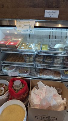 DUNYA fresh halal food by null