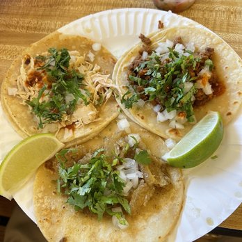 La Buena Taqueria - Pollo, pastor, and chicharron tacos - Mexican Near Me - Watsonville, California La Buena Taqueria - Pollo, pastor, and chicharron tacos - Mexican Near Me - Watsonville, California