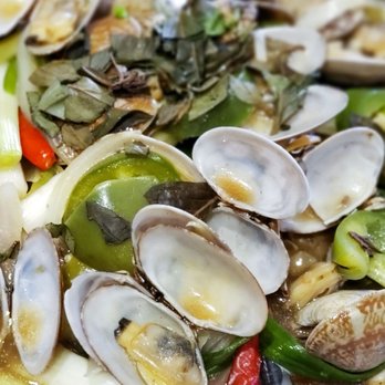 Saigon Kitchen - Basil and Garlic Clams - Vietnamese Near Me - San Jose, California Saigon Kitchen - Basil and Garlic Clams - Vietnamese Near Me - San Jose, California