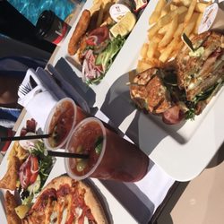 Crowne Plaza Surfers Paradise - The spread poolside