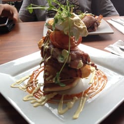 Cafe Gold Coast - The Hash Stack