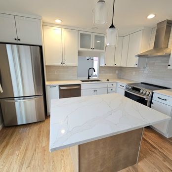 Graham's Flooring - Interior Design Near Me - Loveland, Colorado Graham's Flooring - Interior Design Near Me - Loveland, Colorado