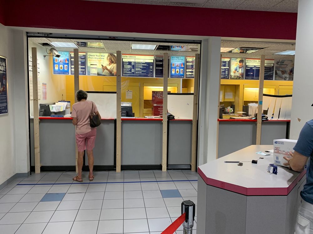 USPS Updated July 2024 32 Photos & 37 Reviews 1200 Goodlette Rd N