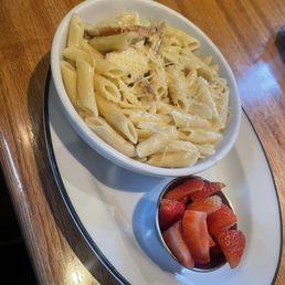 KID PASTA WITH SAUCE add chicken