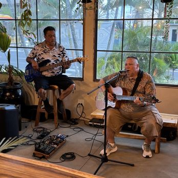 Napali Brewing - Brewpubs Near Me - Kapaʻa, Hawaii