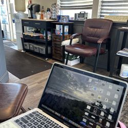 Clove Branch Muffler & Brake - Waiting room area with coffee and wifi.