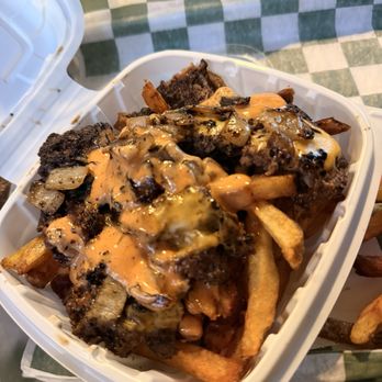 Harry's Proper Burger - Proper burger fry bowl - Burgers Near Me - Tallahassee, Florida Harry's Proper Burger - Proper burger fry bowl - Burgers Near Me - Tallahassee, Florida
