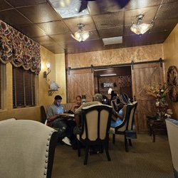 The Gambling Cowboy Chophouse & Saloon - Dining Room