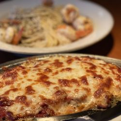 Dominicks Italian Restaurant - Meat lasagna
