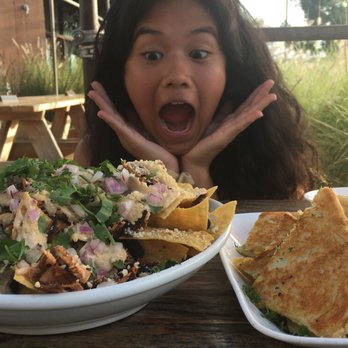Seabirds Kitchen - Nachos, Alyssa & grilled cheese. A great combo! - Vegan Near Me - Costa Mesa, California