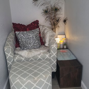 Beyond The Lotus - Relaxation room for before or after service. - Massage Therapy Near Me - Murphys, California Beyond The Lotus - Relaxation room for before or after service. - Massage Therapy Near Me - Murphys, California