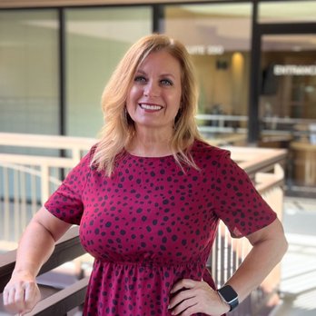 Valley Dentures and Implants - Sara Fossen, our office manager! - Cosmetic Dentists Near Me - Phoenix, Arizona Valley Dentures and Implants - Sara Fossen, our office manager! - Cosmetic Dentists Near Me - Phoenix, Arizona