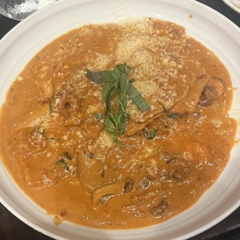 Five Restaurant - Lobster ravioli dish, bay shrimp in a tomato basil cream sauce, came out hot and delicious!! - Italian Near Me - Fresno, California Five Restaurant - Lobster ravioli dish, bay shrimp in a tomato basil cream sauce, came out hot and delicious!! - Italian Near Me - Fresno, California