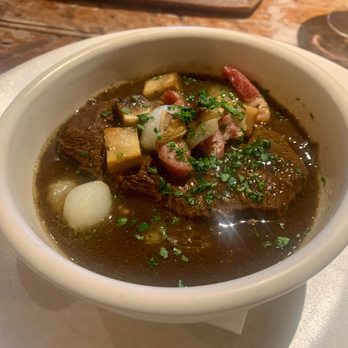 The British Queen - Beef bourguignon £19.50 - Pubs Near Me - Orpington, XGL