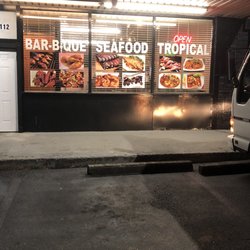 Tracxx Grill And Lounge
