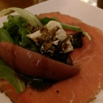 Monarch Lounge - Pear Salad with Wagyu Beef - Taste & Toast 2015 - Lounges Near Me - Milwaukee, Wisconsin