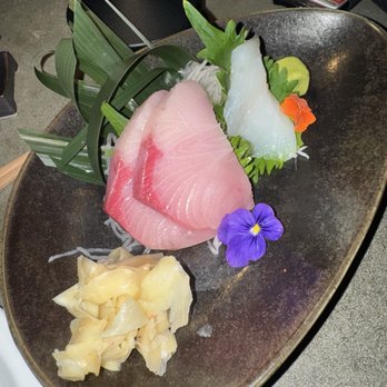 Sumomaya - Sashimi (Yellowtail and Japanese Flounder) - Mexican Near Me - Scottsdale, Arizona Sumomaya - Sashimi (Yellowtail and Japanese Flounder) - Mexican Near Me - Scottsdale, Arizona