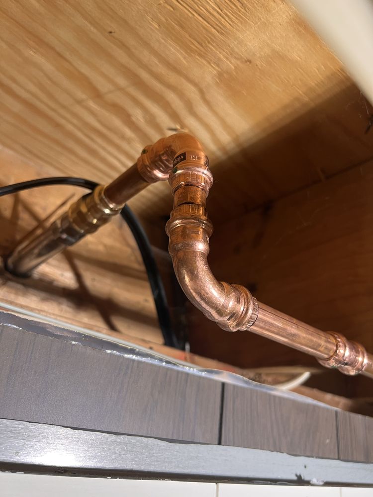 Slide of R & T Plumbing and Heating