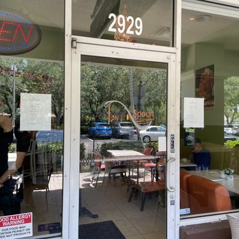 Silver Spoon Thai & Sushi - Front entrance - Sushi Bars Near Me - Miramar, Florida
