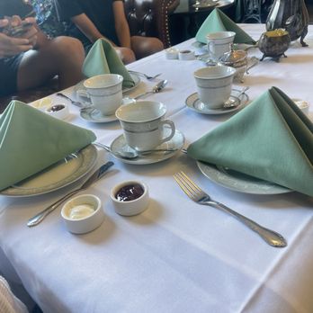 Sotherton Tea Room - Table - Tea Rooms Near Me - Lincoln, California
