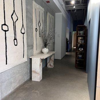 Pur Artistry - Hallway to the spa room - Skin Care Near Me - Denver, Colorado Pur Artistry - Hallway to the spa room - Skin Care Near Me - Denver, Colorado