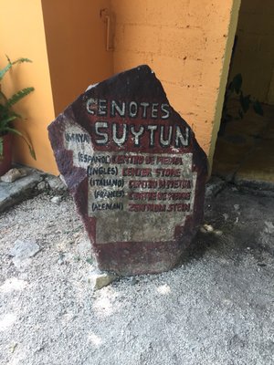 Cenote Suytun by null