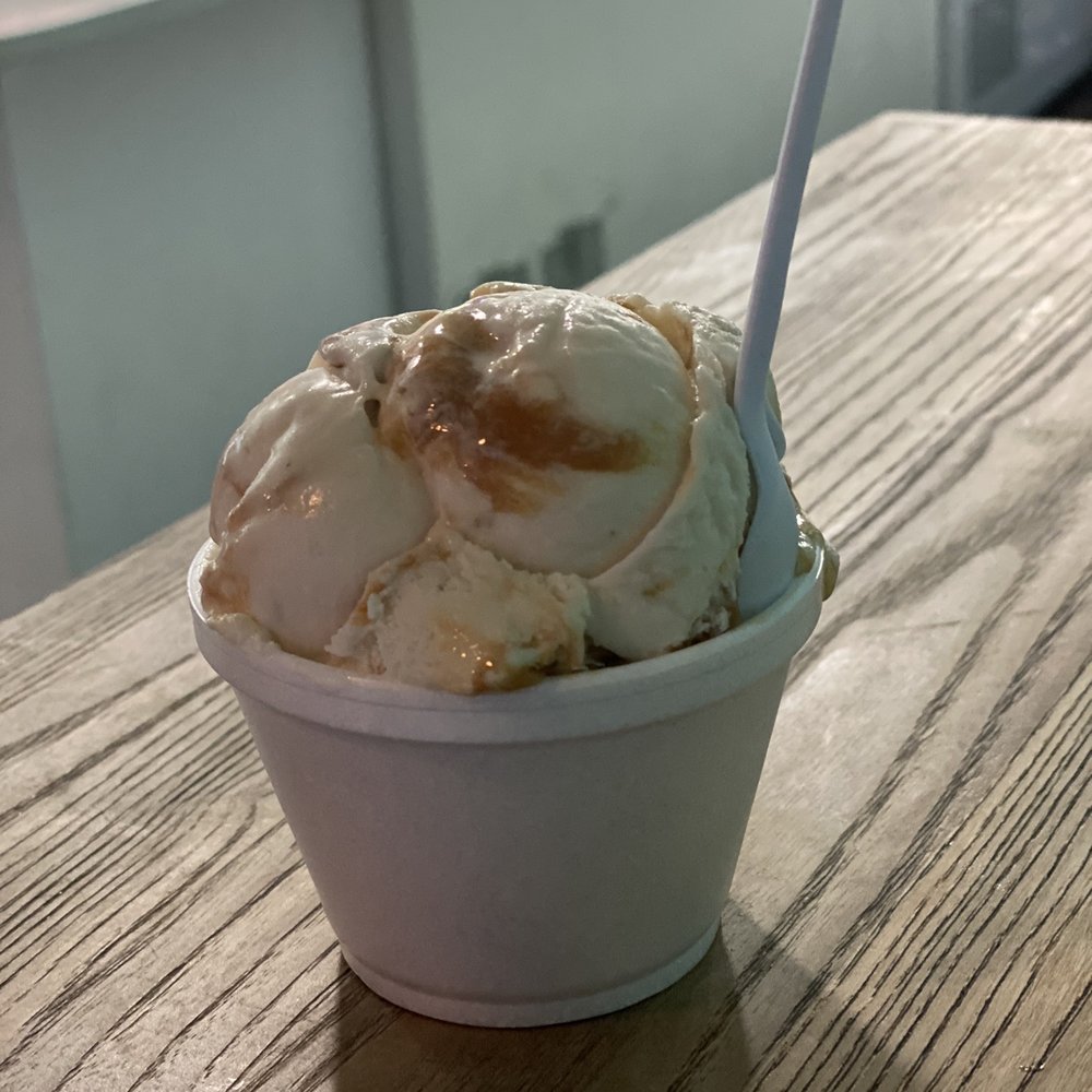 Scoops on First - Caramel Caribou & English Toffee - Ice Cream & Frozen Yogurt Near Me - Fort Myers, Florida