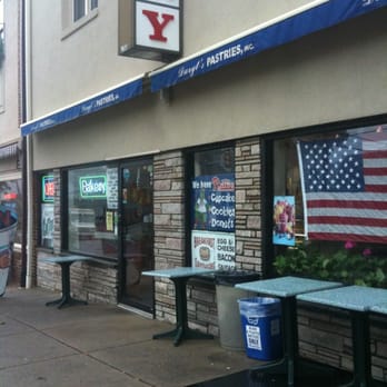 Daryl's Pastries - Bakeries Near Me - Glenside, Pennsylvania