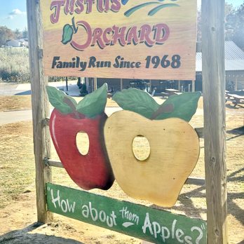 Justus Orchard - Fruits & Veggies Near Me - Hendersonville, North Carolina Justus Orchard - Fruits & Veggies Near Me - Hendersonville, North Carolina