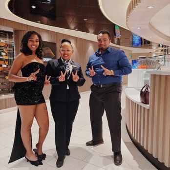 MSC World America - Birthday photo with staff - Boat Tours Near Me - Miami Beach, Florida MSC World America - Birthday photo with staff - Boat Tours Near Me - Miami Beach, Florida