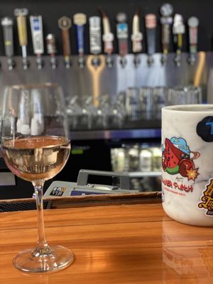 Brew Drinkery by null