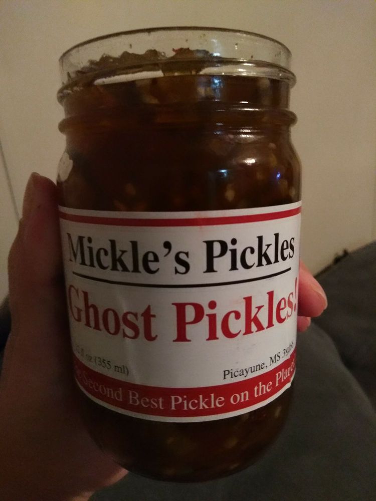 Mickles Pickles Logo