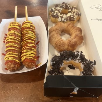 Mochinut - Bellevue - Two Chungchun Original All Beef Sausage and 3 x Premium Mochi Donuts - Donuts Near Me - Bellevue, Washington