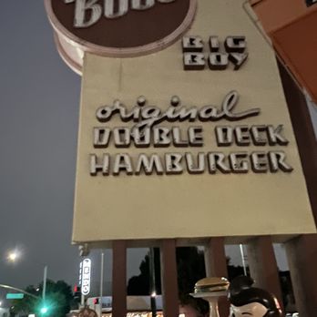 Bob’s Big Boy - American Near Me - Burbank, California