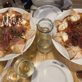 Mister O1 Extraordinary Pizza Buckhead - Half Daniele, Half Star Beckham & Coffee Paolo - Pizza Near Me - Atlanta, Georgia Mister O1 Extraordinary Pizza Buckhead - Half Daniele, Half Star Beckham & Coffee Paolo - Pizza Near Me - Atlanta, Georgia